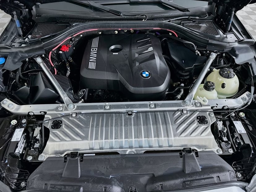 2025 BMW X3 - Image 29
