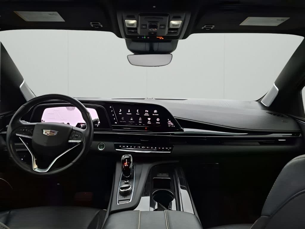 2021 Cadillac Escalade - Image 25