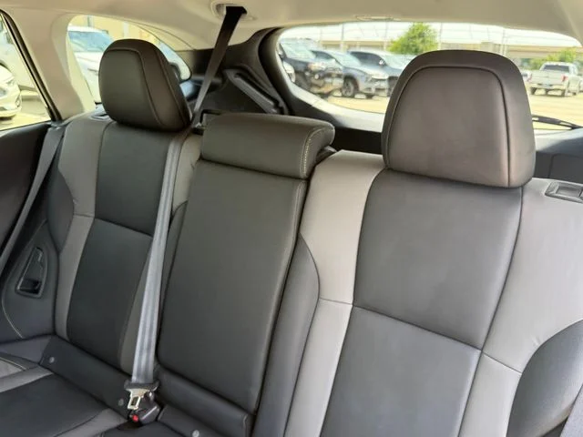 2025 Subaru Outback - Image 25