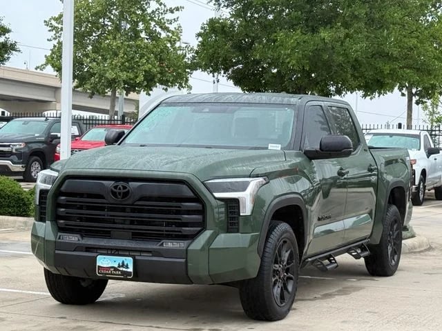 2023 Toyota Tundra - Image 7