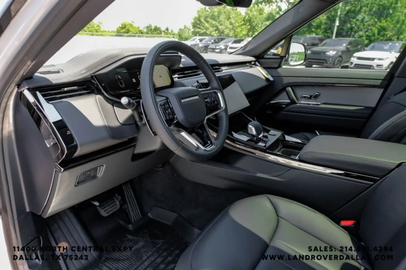 2026 Land Rover Range Rover Sport - Image 2