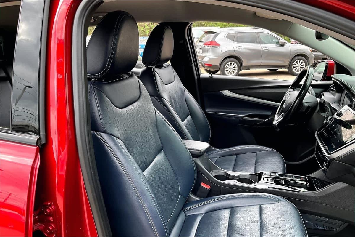 2023 Chevrolet Bolt EUV - Image 8