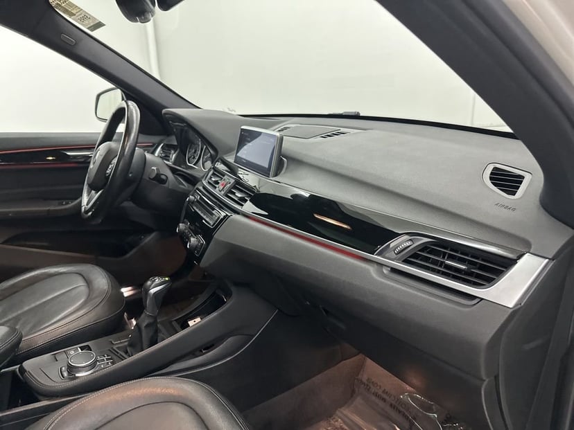 2018 BMW X1 - Image 24