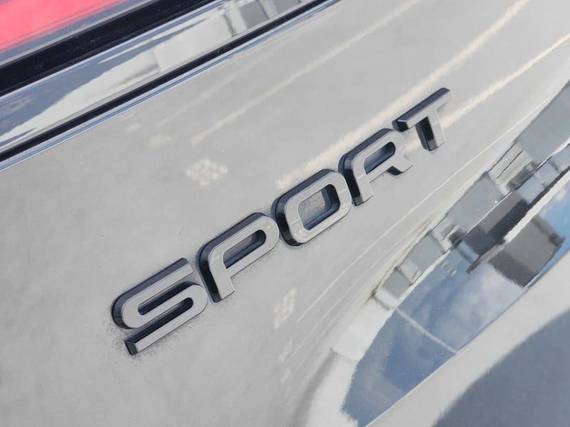 2025 Land Rover Range Rover Sport - Image 11
