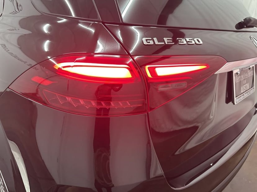 2026 Mercedes-Benz GLE - Image 26