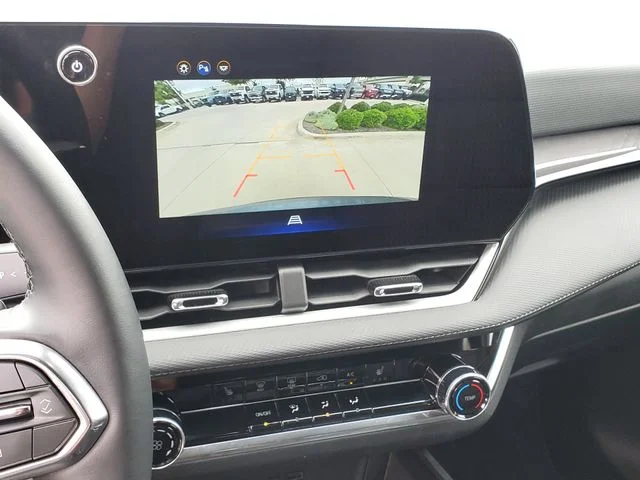 2025 Chevrolet Equinox - Image 26