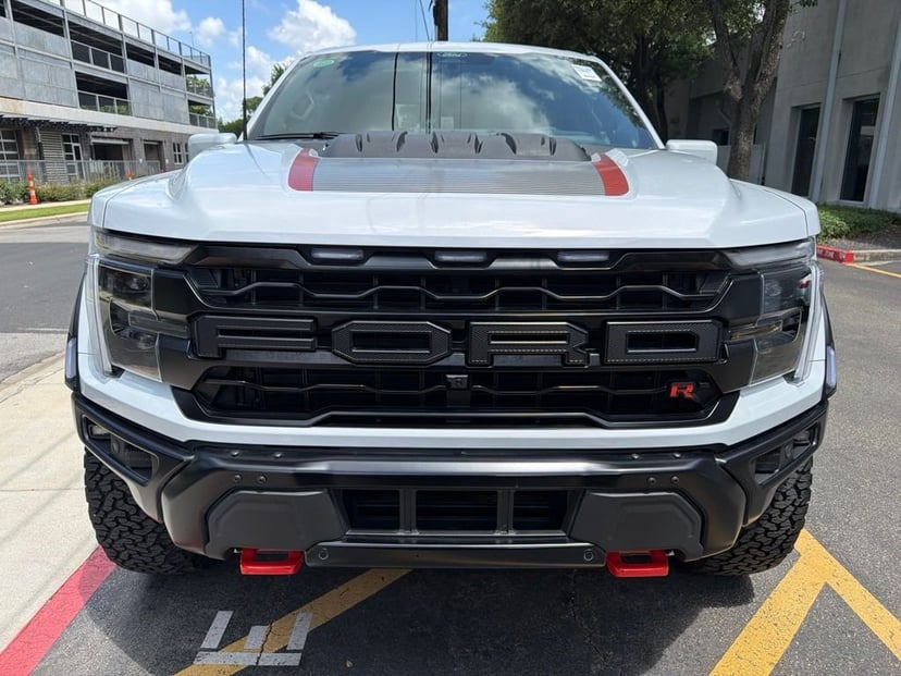 2025 Ford F-150 - Image 2