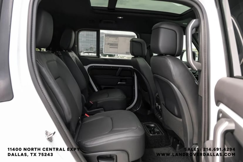 2026 Land Rover Defender 130 - Image 32