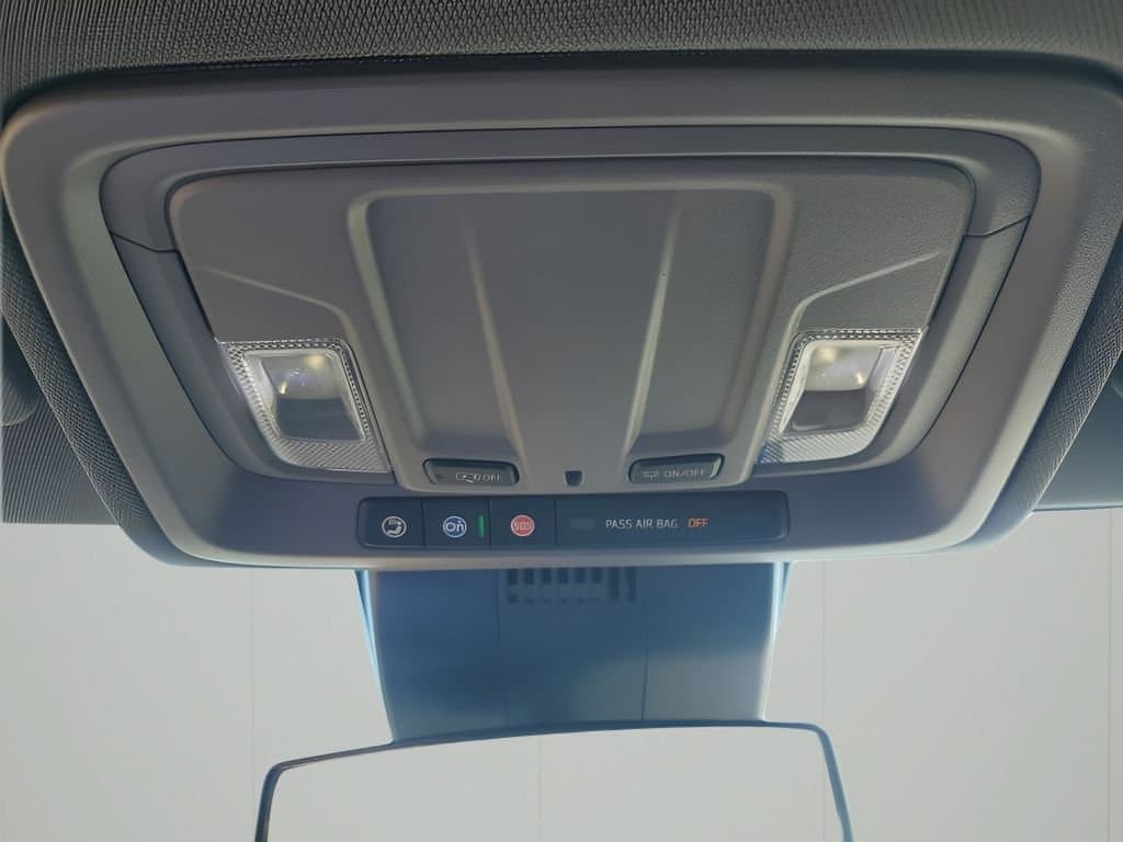 2026 GMC Sierra 1500 - Image 34