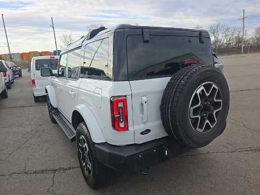 2025 Ford Bronco - Image 6