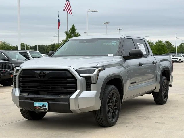 2023 Toyota Tundra - Image 7