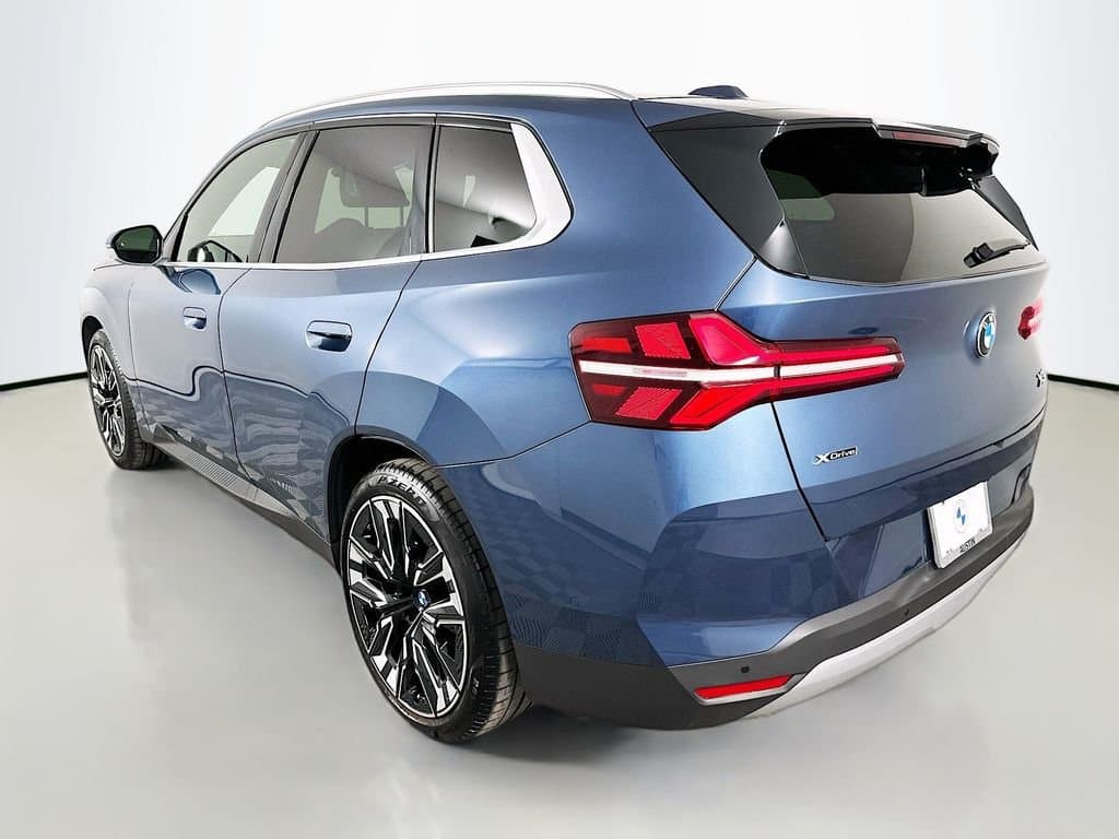 2025 BMW X3 - Image 7