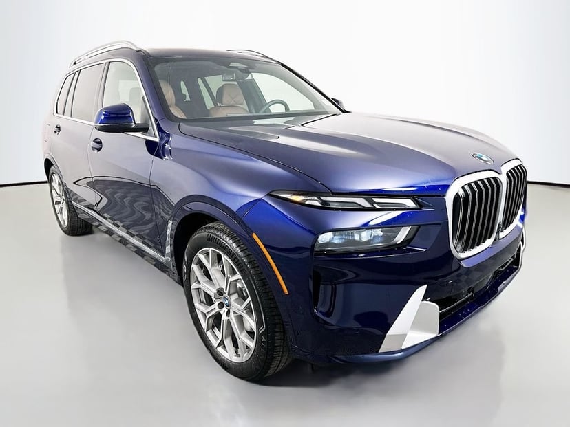 2026 BMW X7 - Image 3