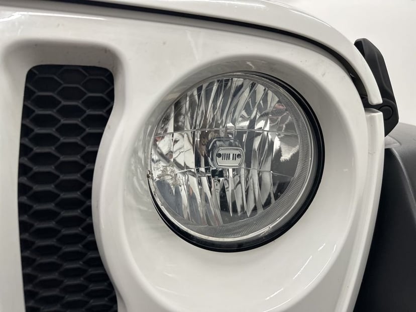 2019 Jeep Wrangler - Image 24