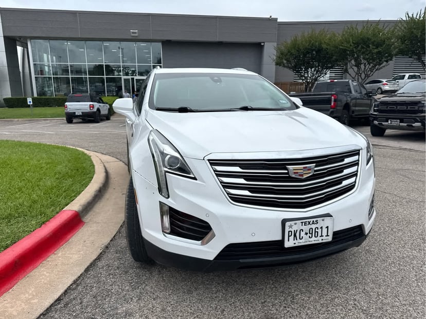 2018 Cadillac XT5 - Image 2