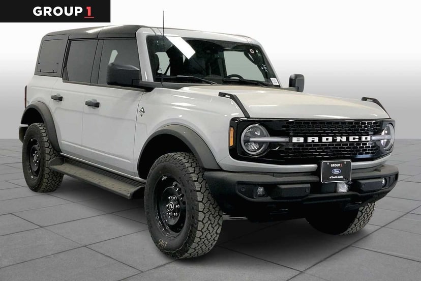2026 Ford Bronco - Image 1