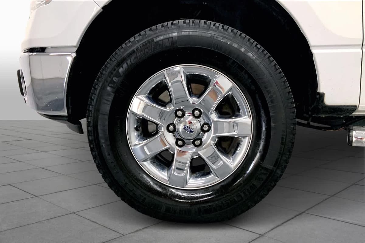 2013 Ford F-150 - Image 9