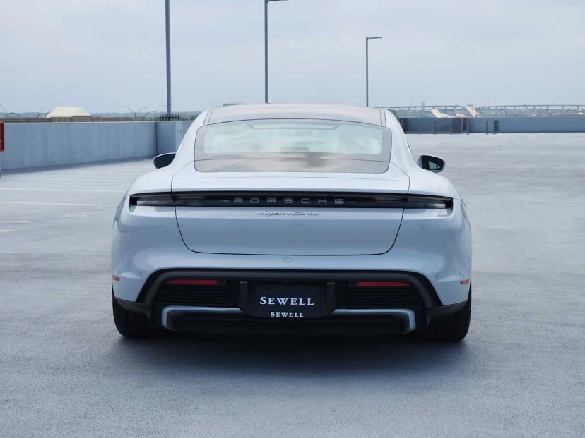2023 Porsche Taycan - Image 6