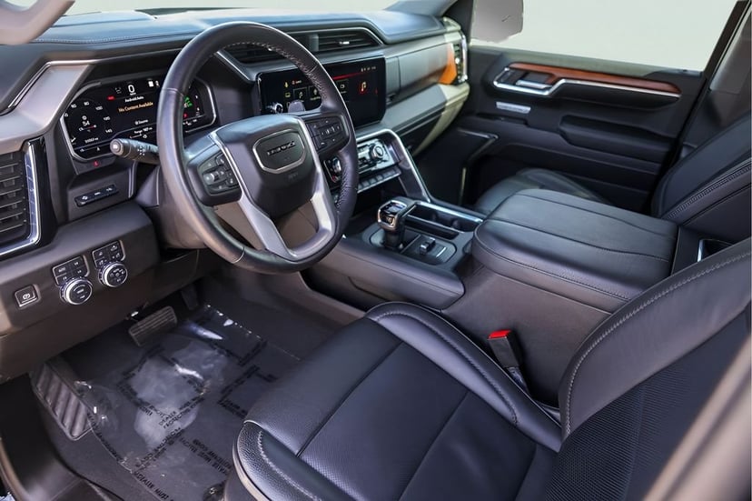 2023 GMC Sierra 1500 - Image 13