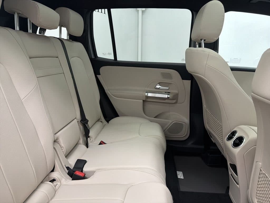 2026 MERCEDES-BENZ GLB - Image 28