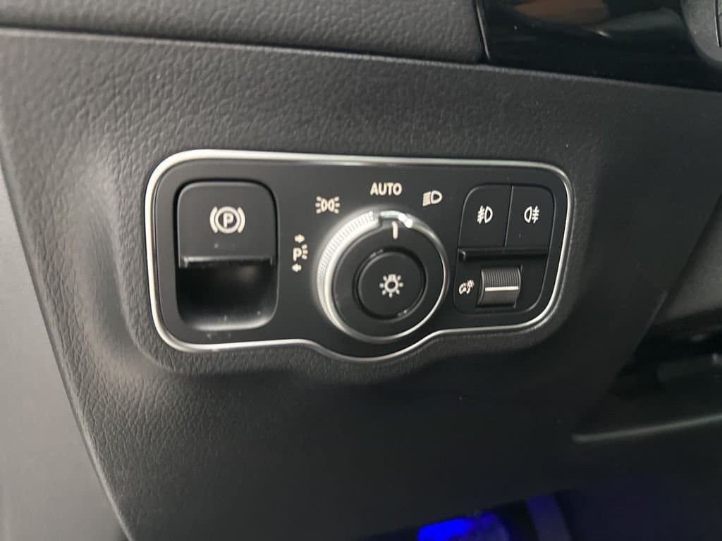 2026 MERCEDES-BENZ GLA - Image 20