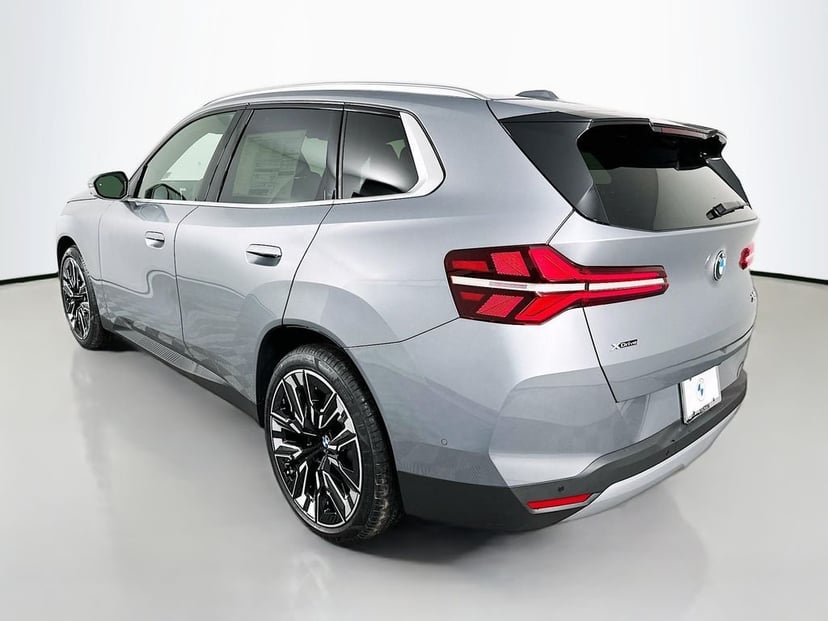 2026 BMW X3 - Image 7