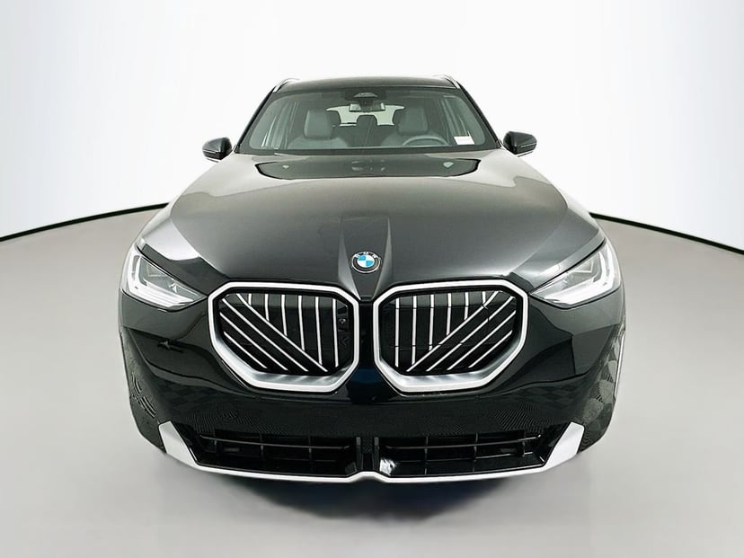 2026 BMW X3 - Image 2