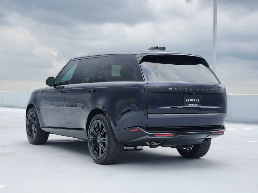 2026 LAND ROVER Range Rover - Image 7