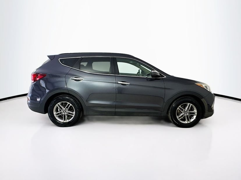 2018 Hyundai Santa Fe Sport - Image 9