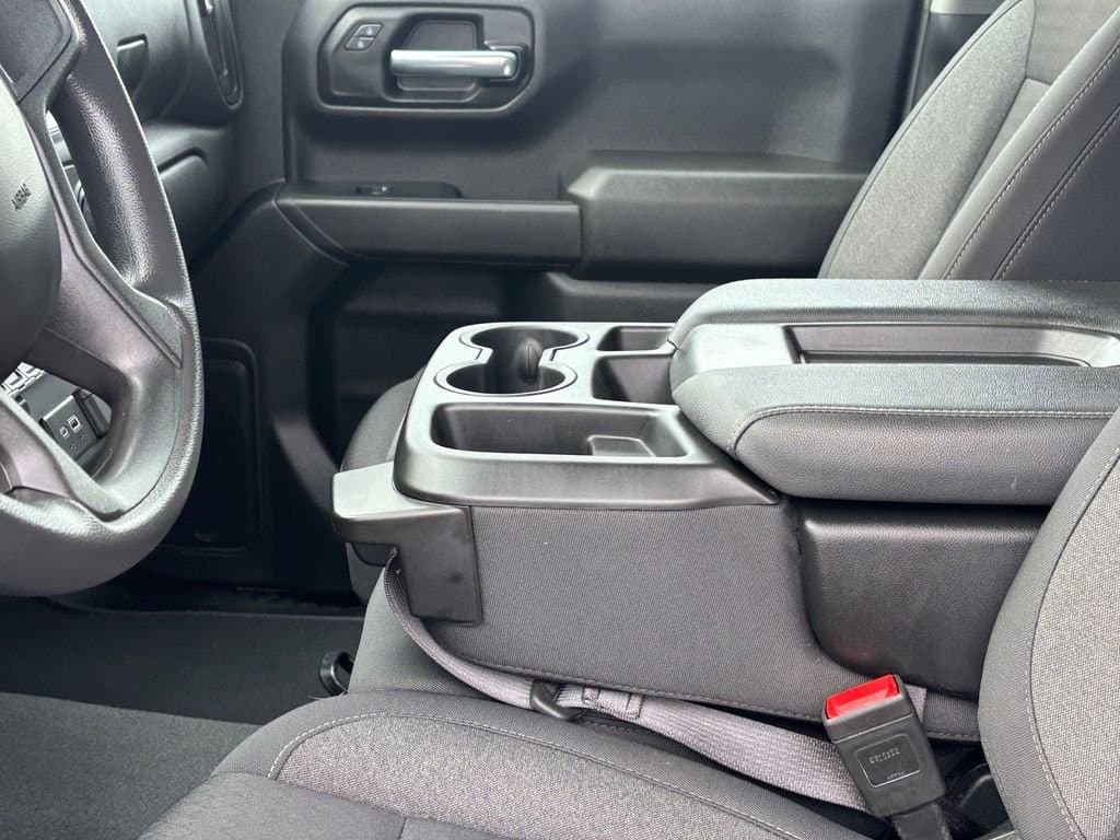 2025 Chevrolet Silverado 1500 - Image 10