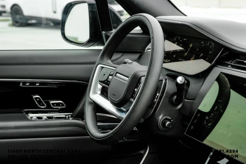 2026 Land Rover Range Rover - Image 14