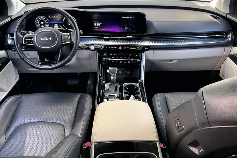 2024 Kia Carnival - Image 16
