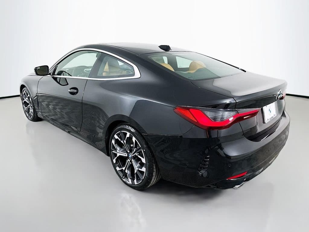 2026 BMW 4 Series - Image 7