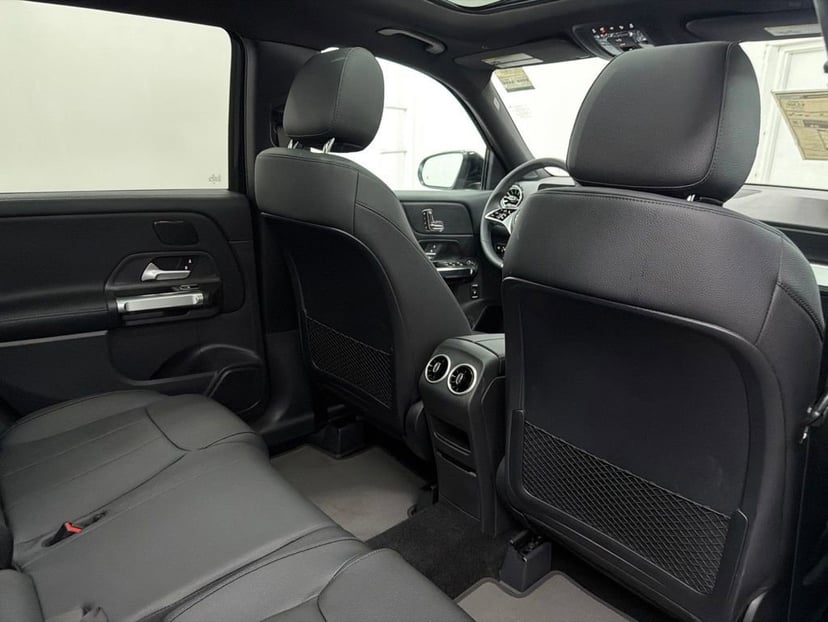 2026 Mercedes-Benz GLB - Image 57