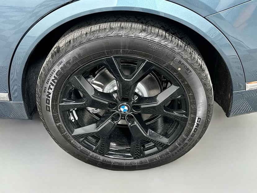 2026 BMW X7 - Image 23