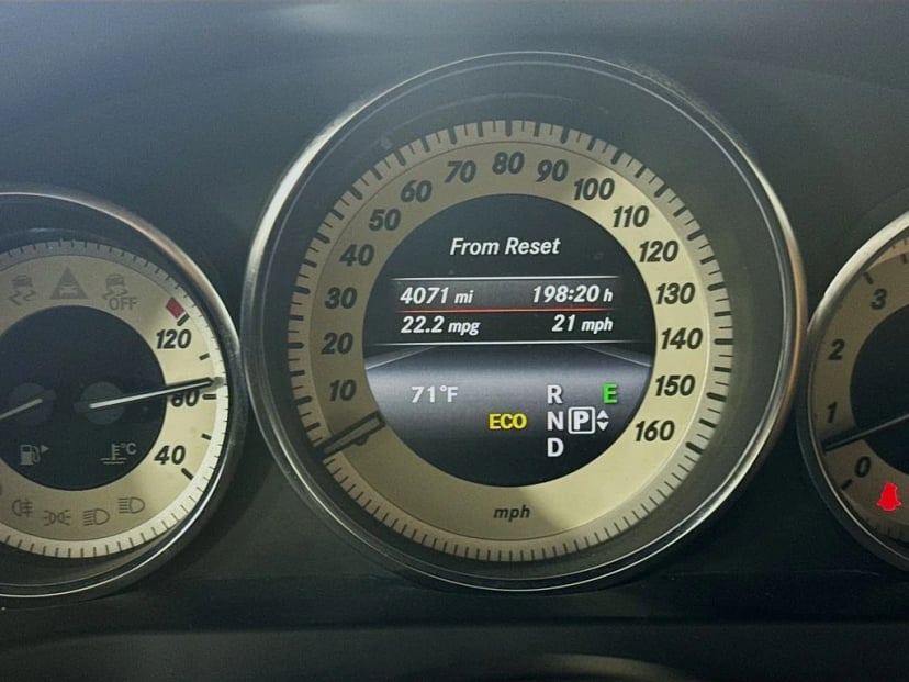 2014 Mercedes-Benz E-Class - Image 13