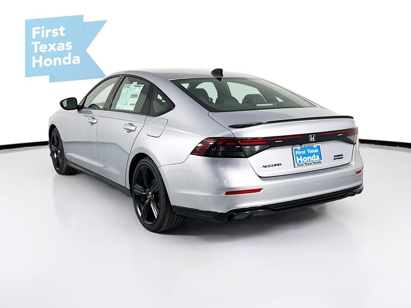 2026 Honda Accord Hybrid - Image 6