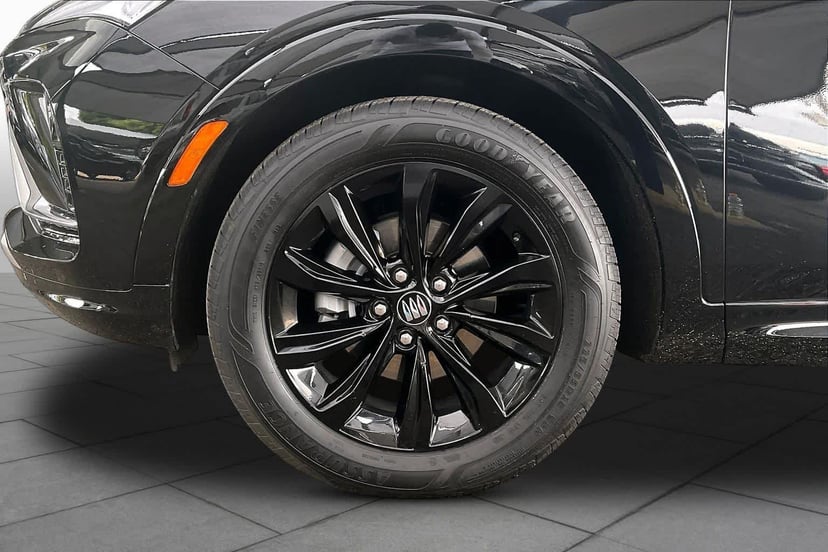 2024 Buick Envista - Image 11