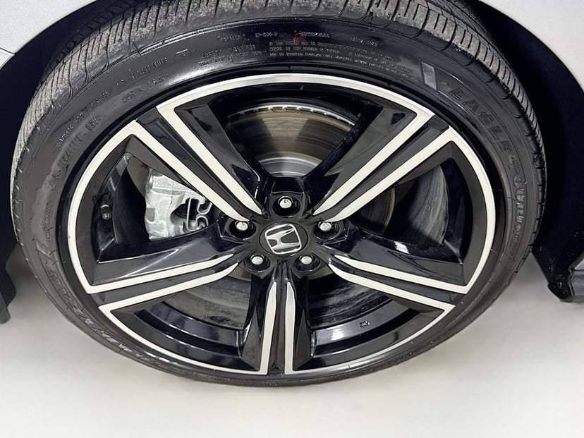 2025 Honda Accord Hybrid - Image 42