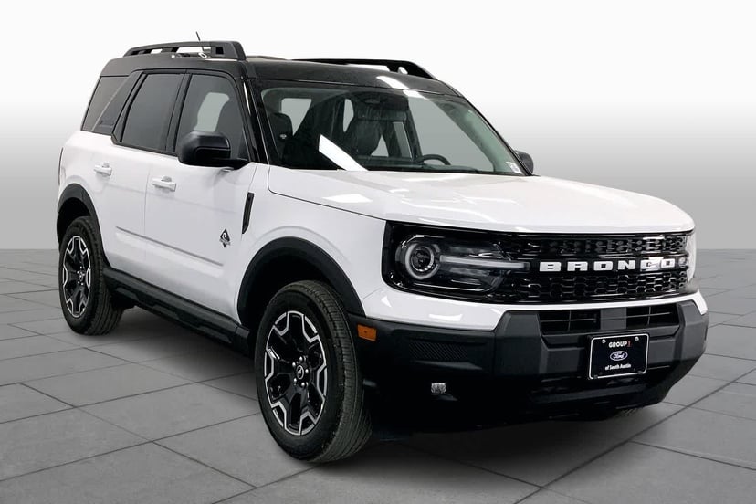 2025 Ford Bronco Sport - Image 3