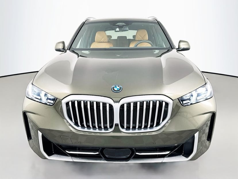 2026 BMW X5 - Image 2