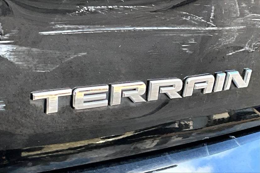 2018 GMC Terrain - Image 10