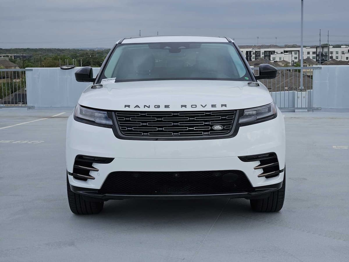 2025 Land Rover Range Rover Velar - Image 2