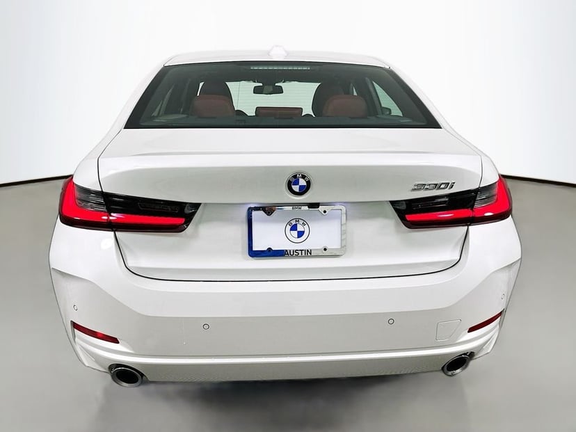 2026 BMW 3 Series - Image 6