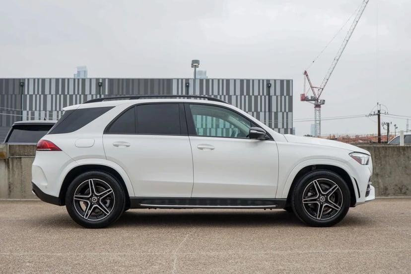 2022 Mercedes-Benz GLE - Image 11