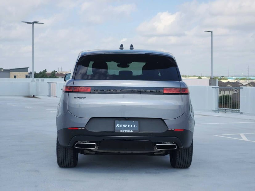 2024 Land Rover Range Rover Sport - Image 6