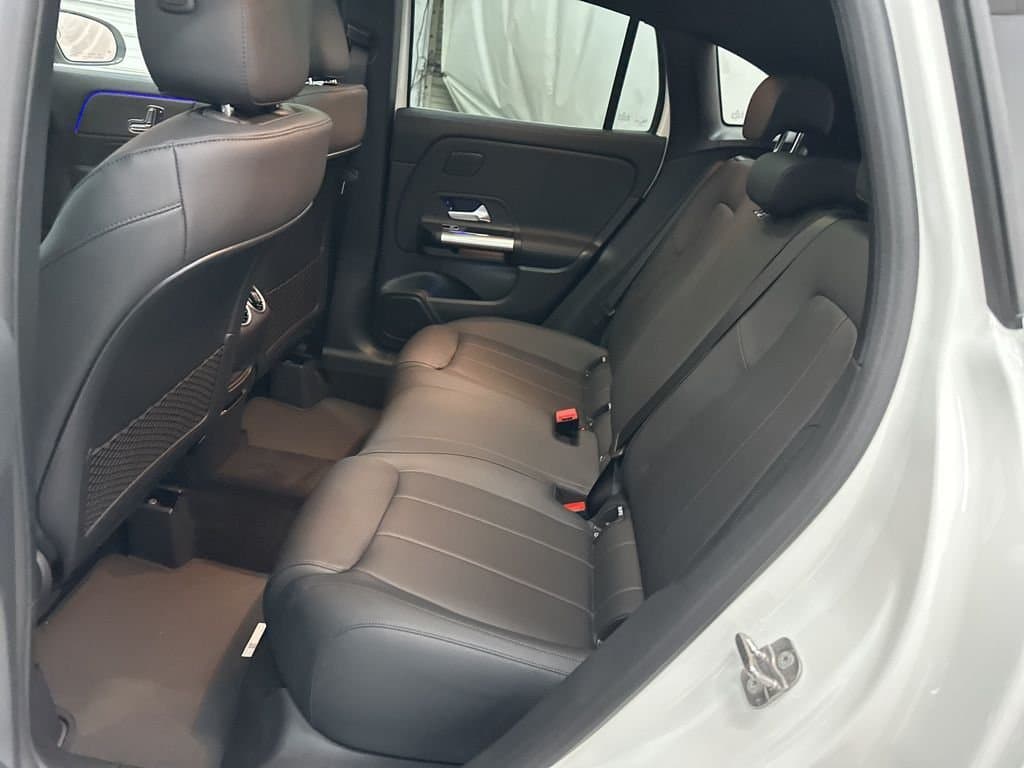 2026 MERCEDES-BENZ GLA - Image 24