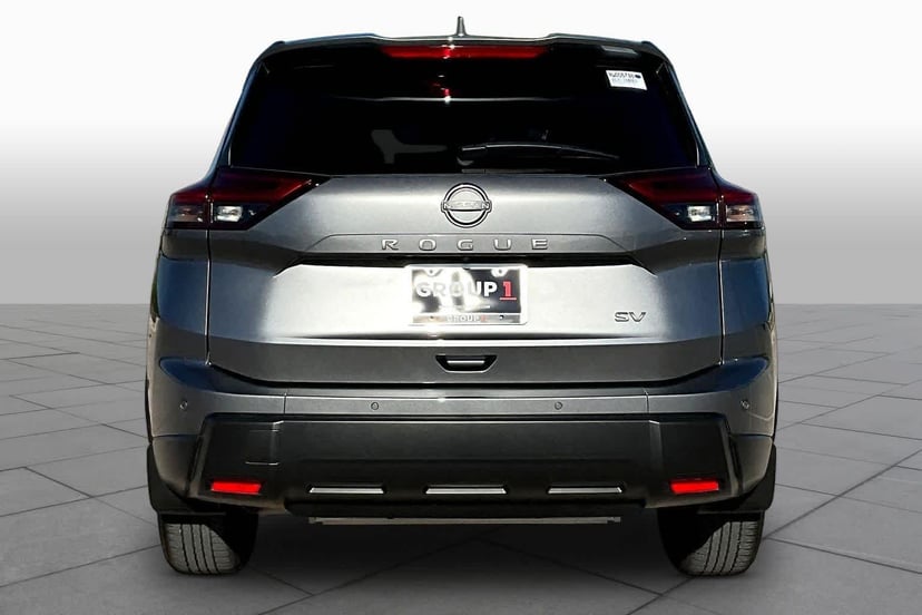 2024 Nissan Rogue - Image 5