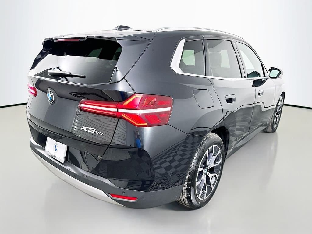 2025 BMW X3 - Image 5