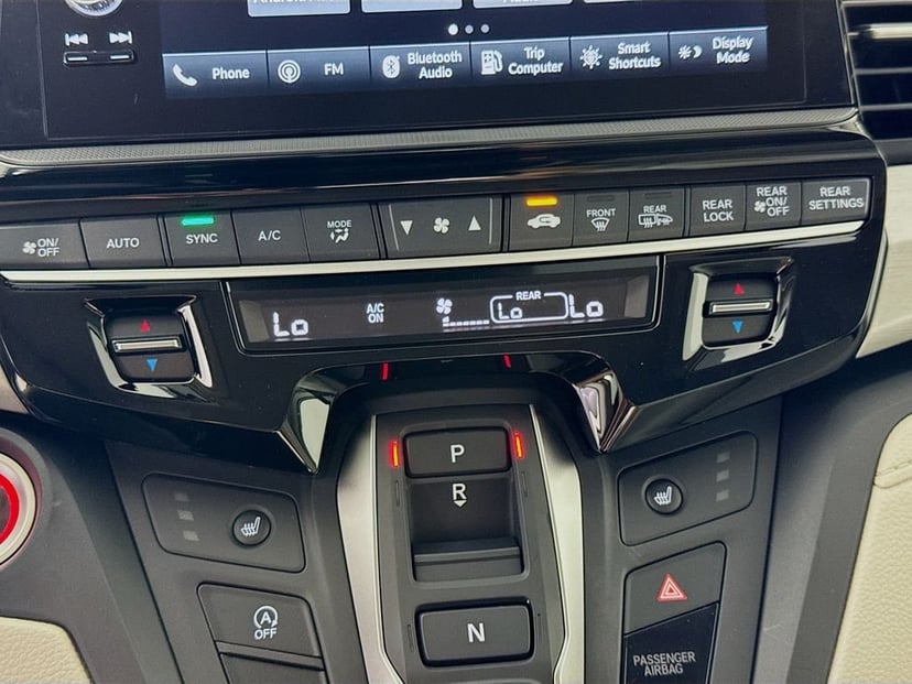 2026 Honda Odyssey - Image 21